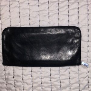 Hobo zip around wallet